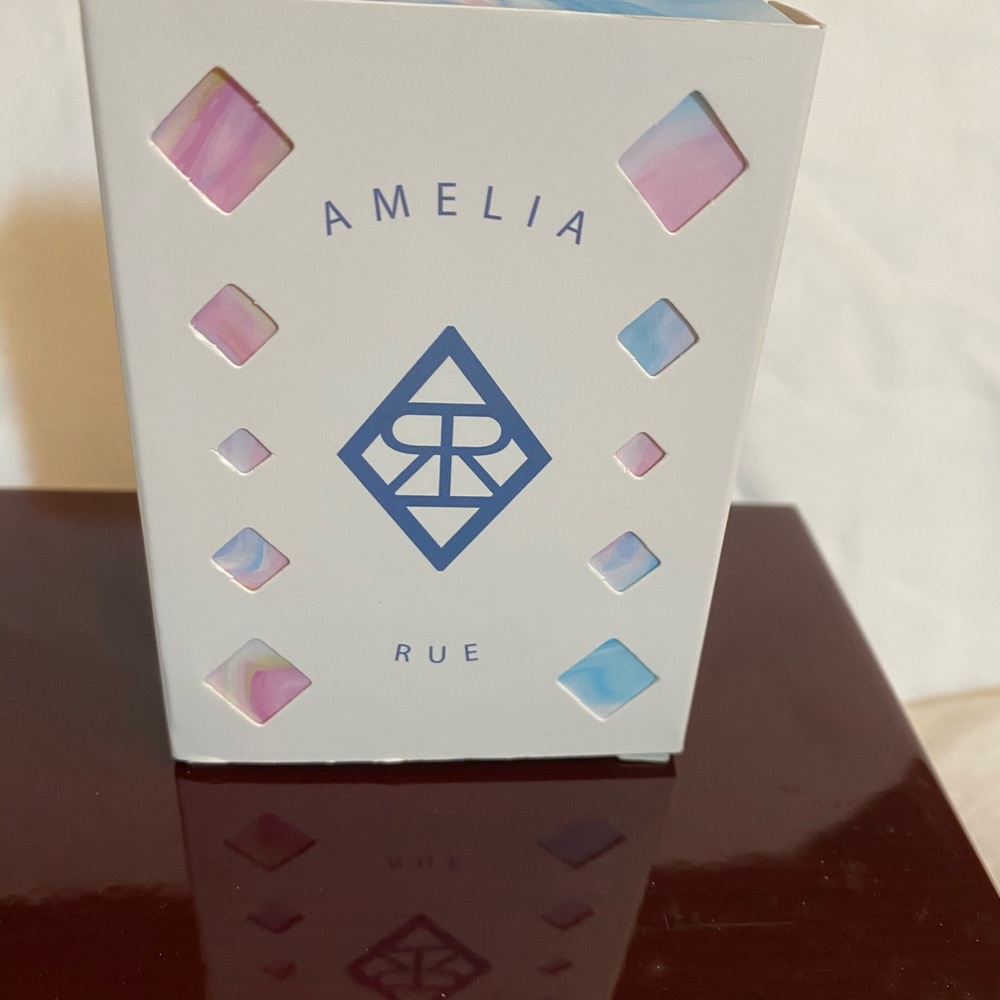 Amelia Rue Necklace. - Picture 5 of 5